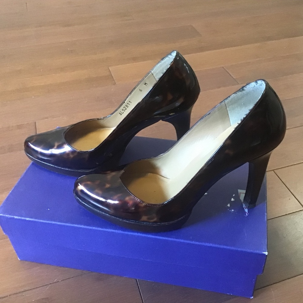Stuart Weitzman Dias pumps in Cognac Tartaruga 6